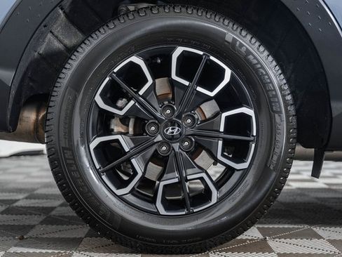 Used 2022 Hyundai Santa Cruz SEL image 17