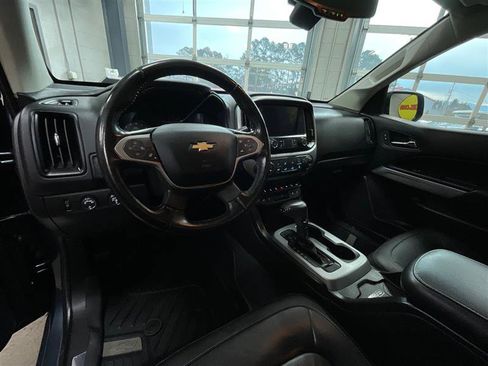 Used 2019 Chevrolet Colorado ZR2 image 13