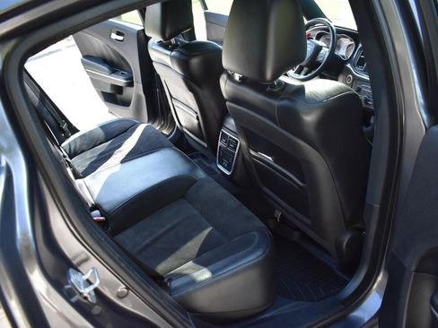 Used 2015 Dodge Charger R/T RWD image 27