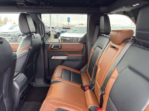 Used 2022 Ford Bronco Outer Banks image 33