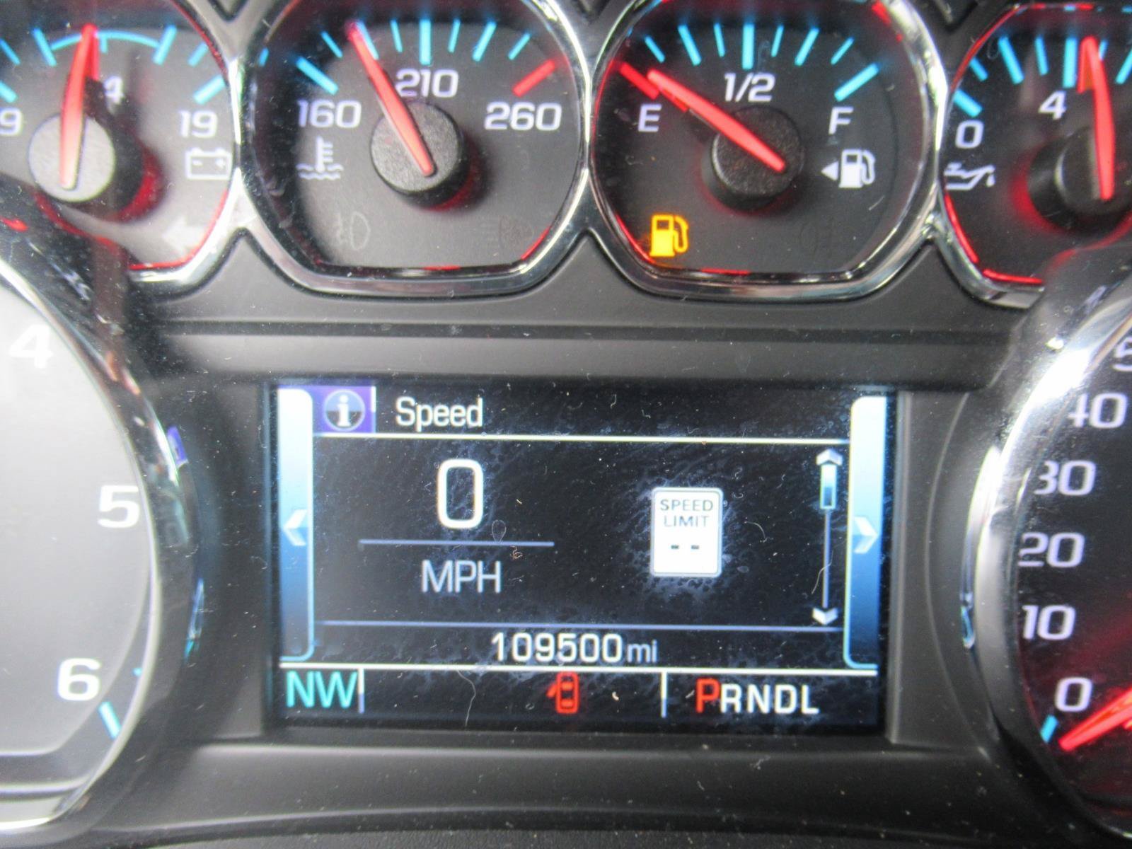 Used 2020 Chevrolet Tahoe LT w/ RST Edition RWD image 29