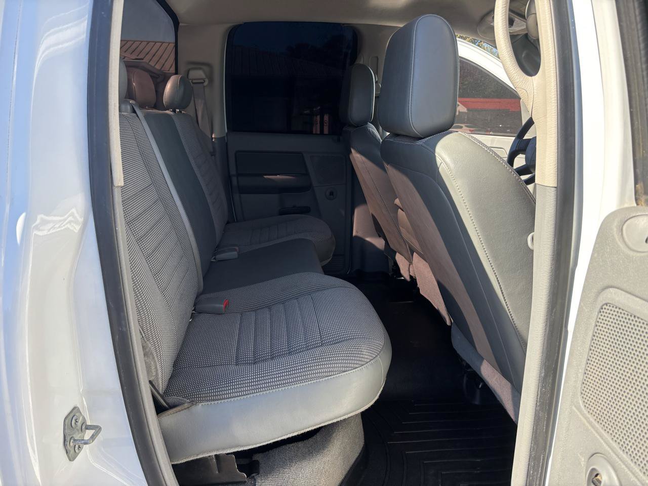 Used 2008 Dodge Ram 2500 Truck ST AWD/4WD image 13