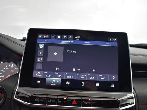 New 2026 Jeep Compass Trailhawk w/ Trailer Tow Group AWD/4WD image 20