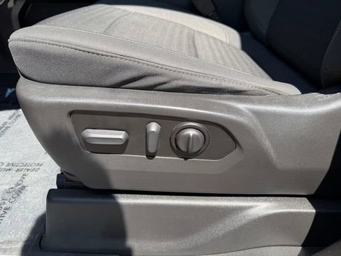 Used 2022 Chevrolet Silverado 1500 RST w/ Bed Protection Package AWD/4WD image 18