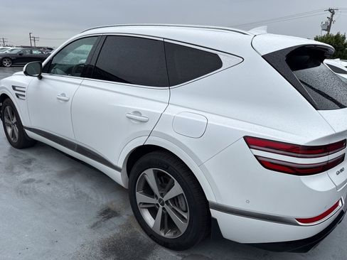 Used 2023 Genesis GV80 3.5T image 7