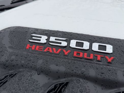 New 2026 RAM 3500 Laramie AWD/4WD image 16