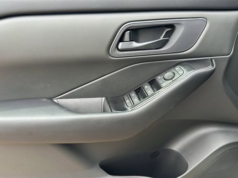 New 2026 Nissan Rogue S image 13