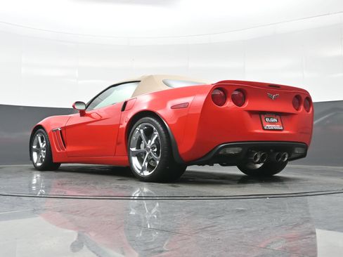 Used 2011 Chevrolet Corvette Grand Sport w/ Preferred Equipment Group image 26