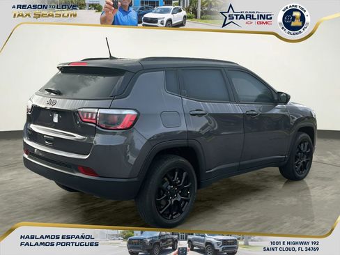 Used 2024 Jeep Compass Latitude w/ Altitude Special Edition image 6