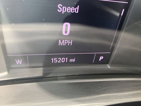 Used 2018 Chevrolet Equinox LT image 12