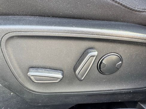 Used 2023 Ford Escape Active AWD/4WD image 11
