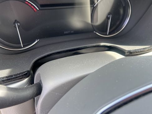 Used 2020 Cadillac XT5 Premium Luxury image 11