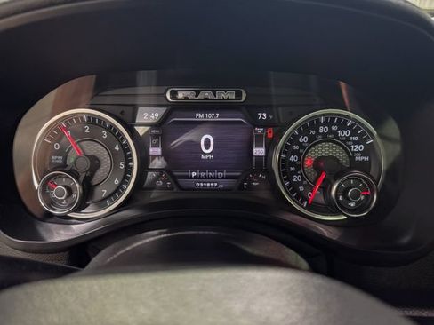Used 2021 RAM 1500 Laramie AWD/4WD image 13