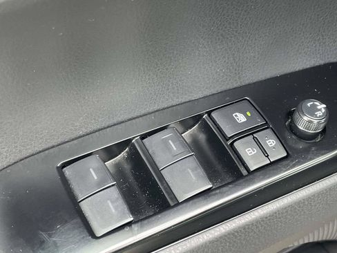 Used 2025 Toyota Camry LE FWD image 14