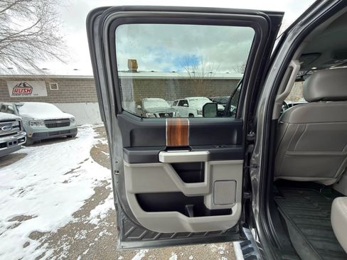 Used 2017 Ford F150 Lariat w/ Equipment Group 501A Mid image 21