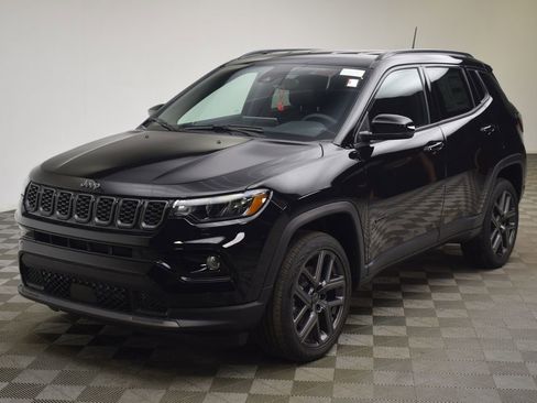 New 2026 Jeep Compass Limited image 16