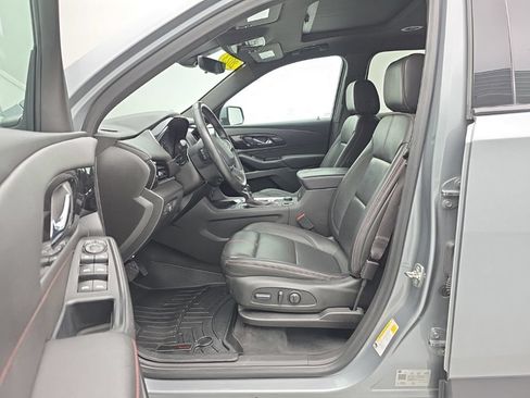 Used 2023 Chevrolet Traverse RS AWD/4WD image 10