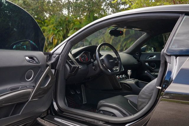 Used 2011 Audi R8 V10 AWD/4WD image 58