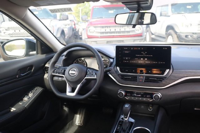 New 2026 Nissan Altima 2.5 SV w/ SV Premium Package FWD image 22