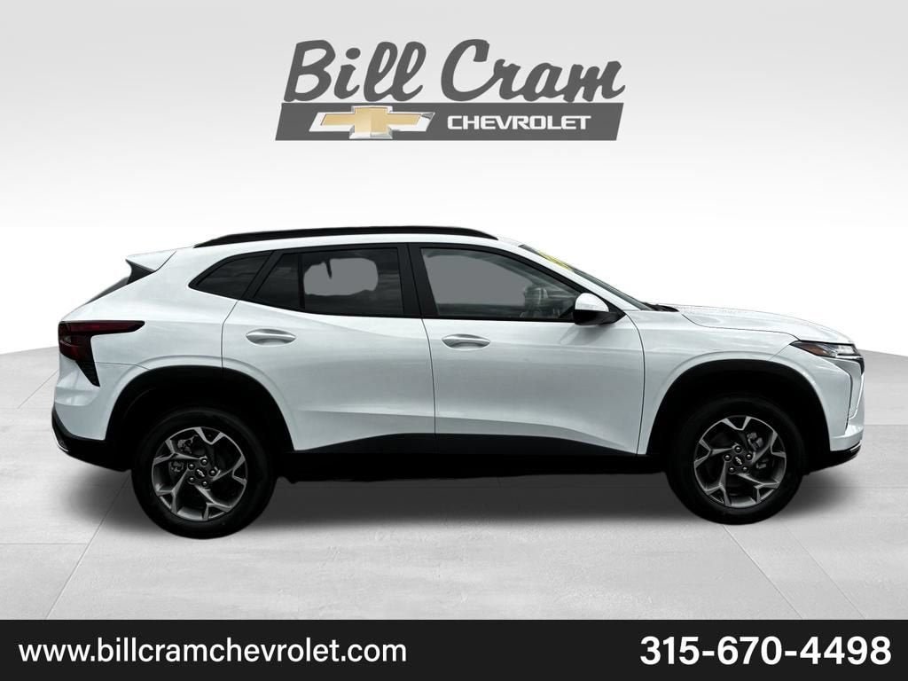 New 2026 Chevrolet Trax LT w/ LT Convenience Package FWD image 26