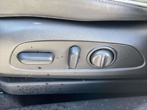 Used 2025 Buick Encore GX Avenir w/ Avenir Convenience Package image 19