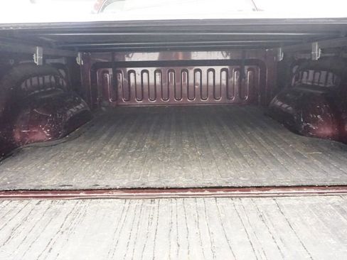 Used 2005 Dodge Ram 1500 Truck ST image 15