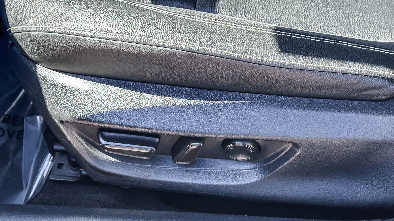 Certified 2025 Toyota Camry SE FWD image 22