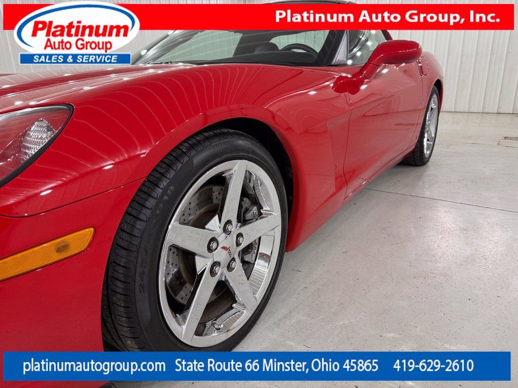 Used 2007 Chevrolet Corvette Coupe w/ Preferred Equipment Group RWD image 42