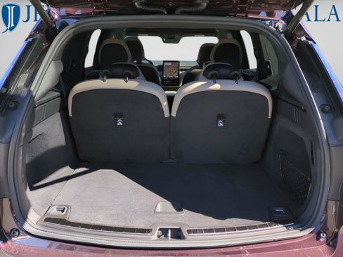 New 2025 Volvo EX90 Ultra AWD/4WD image 24