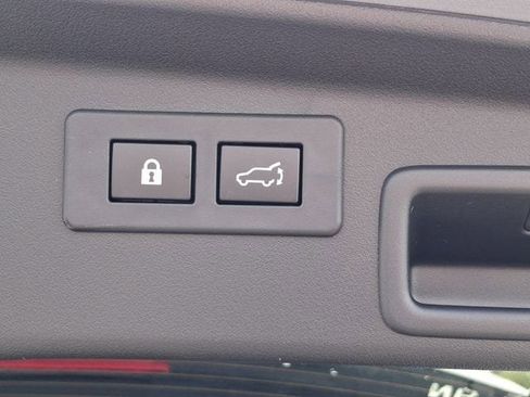 New 2026 Subaru Outback Limited AWD/4WD image 14