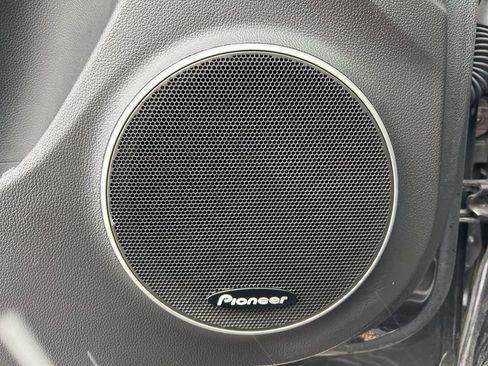 Used 2015 Chevrolet Cruze LT w/ Sun And Sound Package image 26