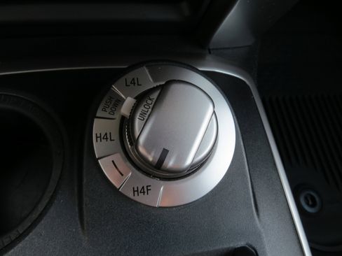 Used 2021 Toyota 4Runner Limited image 26