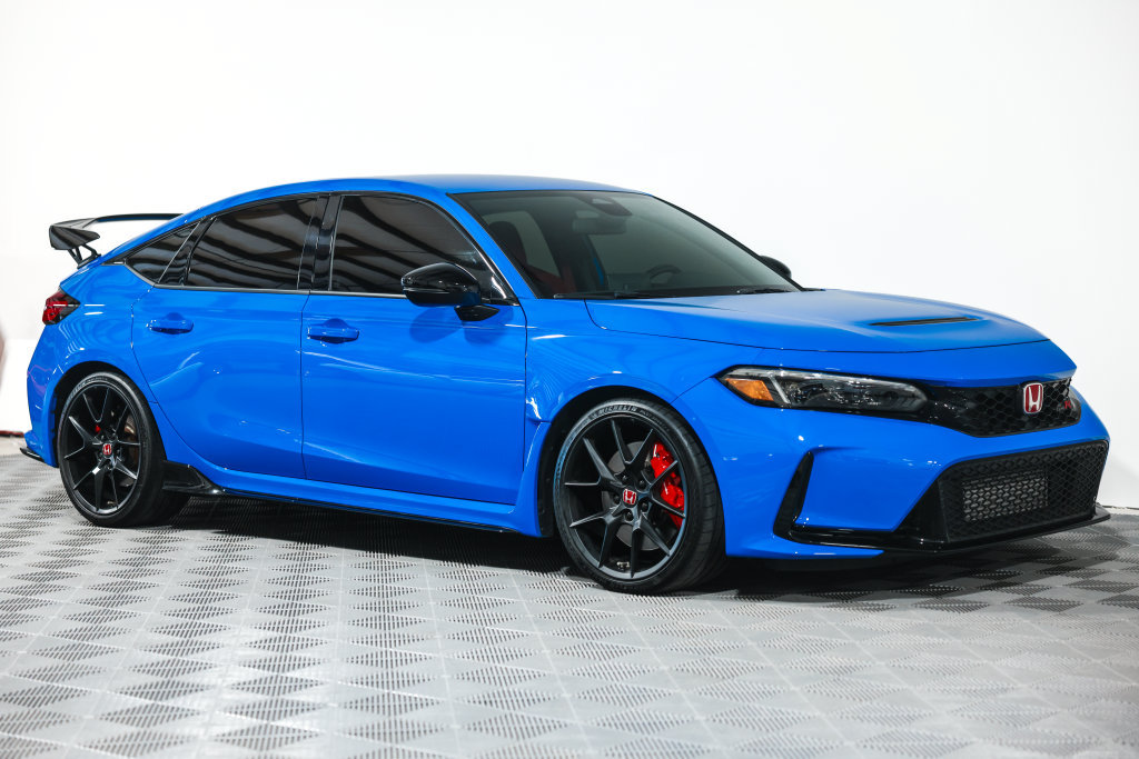 Used 2025 Honda Civic Type R image 4