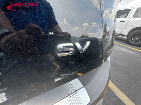 Used 2023 Nissan Rogue SV FWD image 34