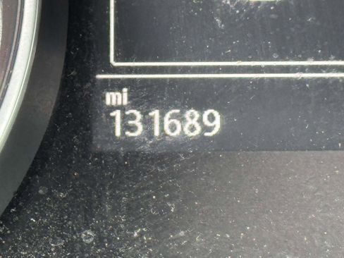 Used 2015 Volkswagen Golf S FWD image 22