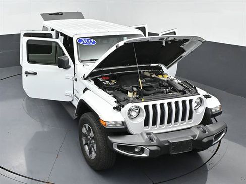 Used 2022 Jeep Wrangler Unlimited Sahara AWD/4WD image 47