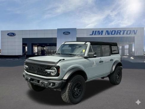 Used 2023 Ford Bronco Wildtrak AWD/4WD image 10