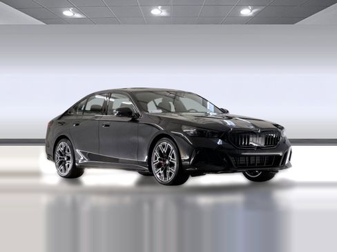 New 2026 BMW 530i w/ M Sport Package image 6