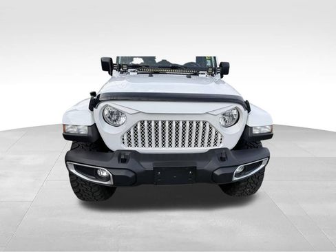 Used 2019 Jeep Wrangler Unlimited Sahara w/ Uconnect 4C Nav & Sound Group AWD/4WD image 7