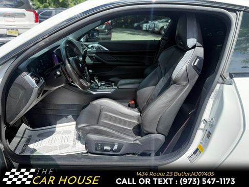 Used 2022 BMW M4 Competition w/ Executive Package RWD image 17