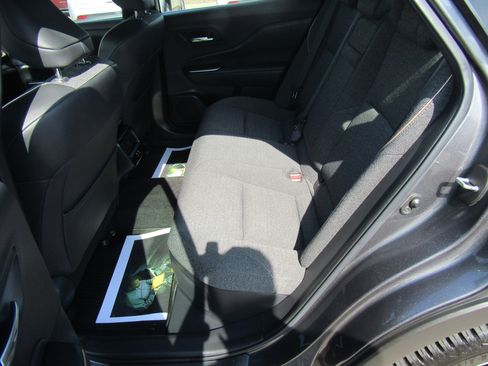 Used 2023 Toyota Crown image 14