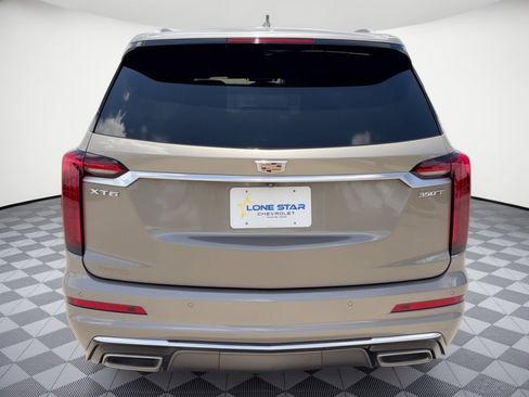 Used 2023 Cadillac XT6 Luxury FWD image 11