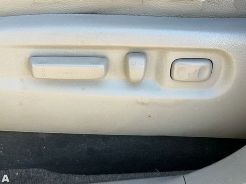 Used 2012 Honda Pilot Touring image 15
