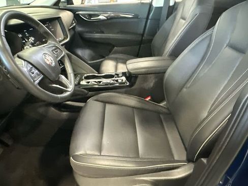 Used 2023 Buick Envision Essence image 25