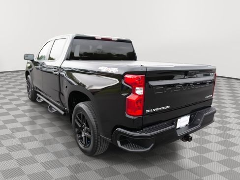 Used 2022 Chevrolet Silverado 1500 Custom AWD/4WD image 9