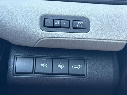 Certified 2026 Toyota bZ AWD/4WD image 44