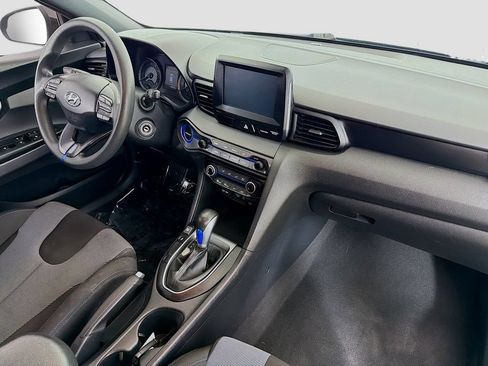 Used 2020 Hyundai Veloster 2.0 FWD image 19