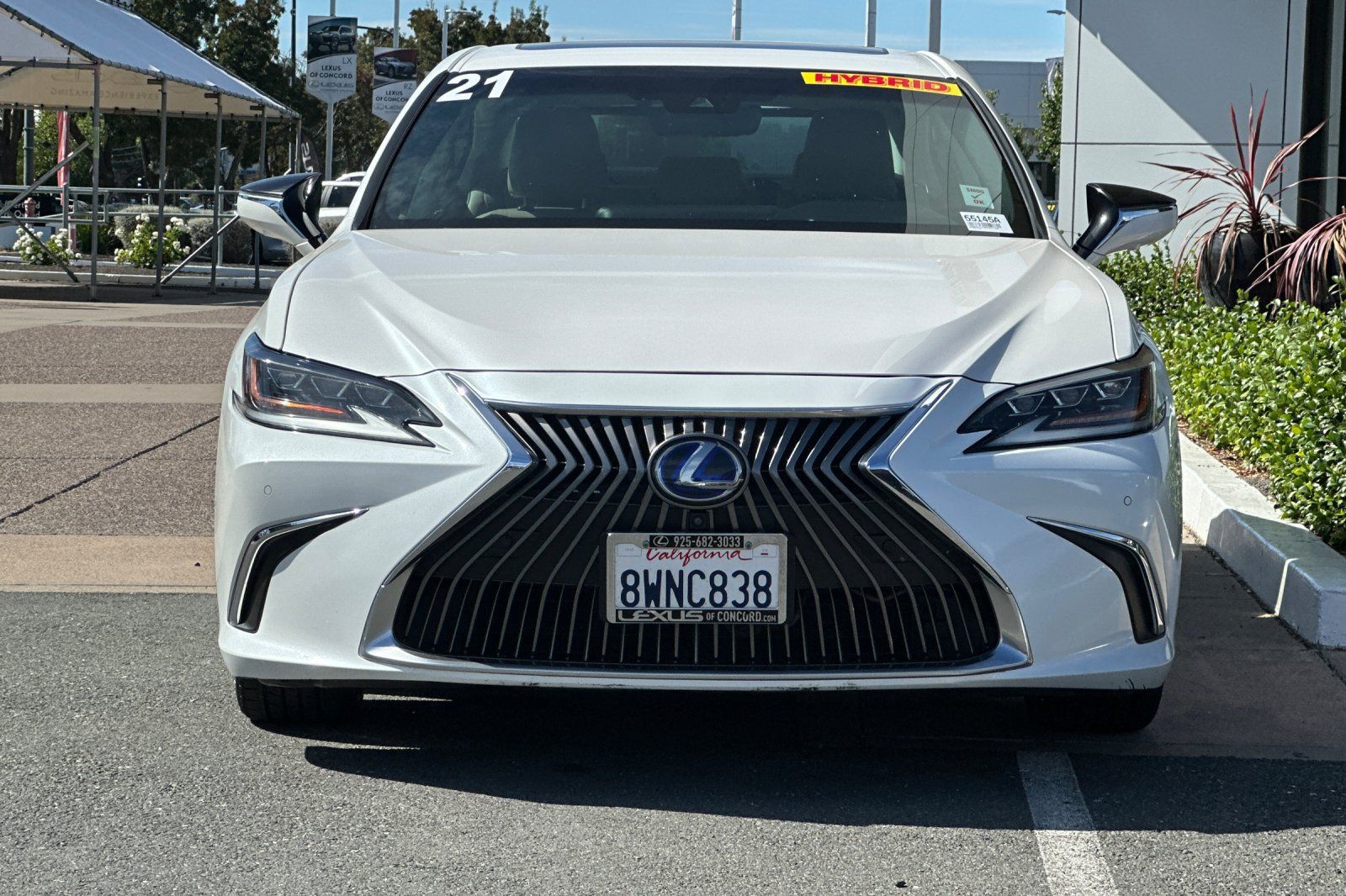 Used 2021 Lexus ES 300h w/ Accessory Package FWD image 6