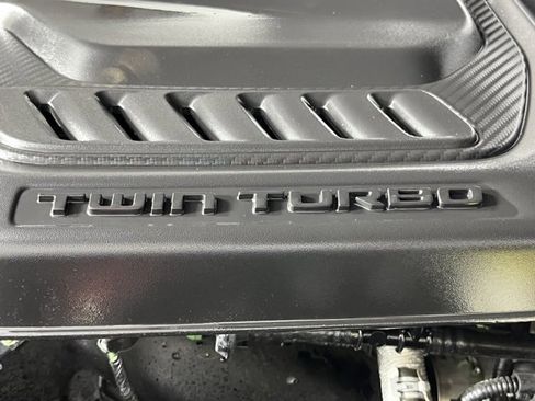 Used 2024 Jeep Wagoneer Series II w/ Flexible Seating Group image 9