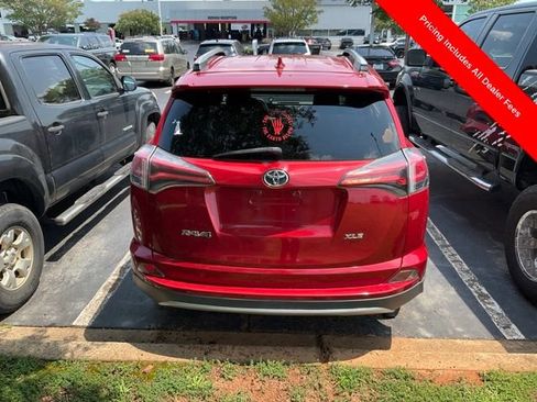 Used 2016 Toyota RAV4 XLE FWD image 6